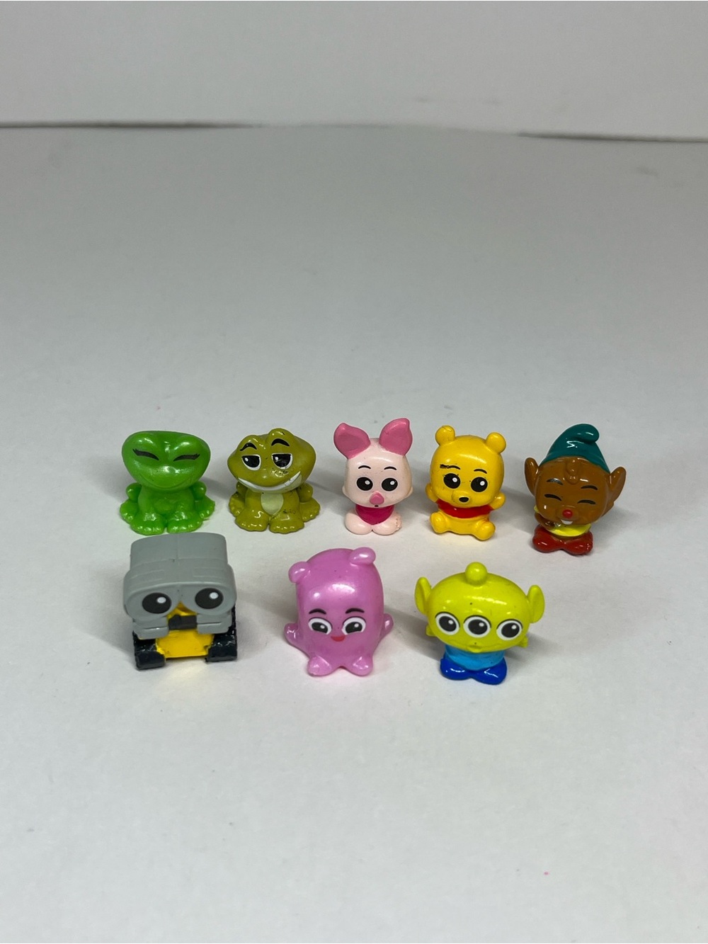Disney Squinkies Mini Rubber Figure Toy Lot Walle Princess & The Frog Pooh Alien